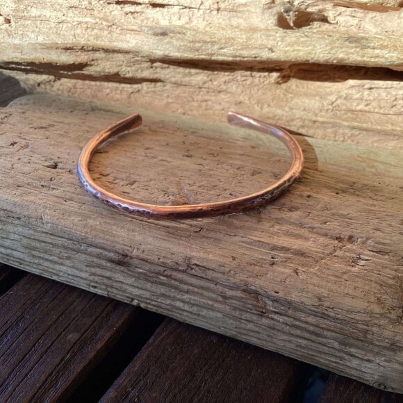 Men's Hammered Copper Cuff Bracelet - Picture 1 of 5